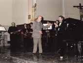El compositor Xavier Montsalvatge en Vila-seca en 1998.  En el fondo Evelio Tieles.